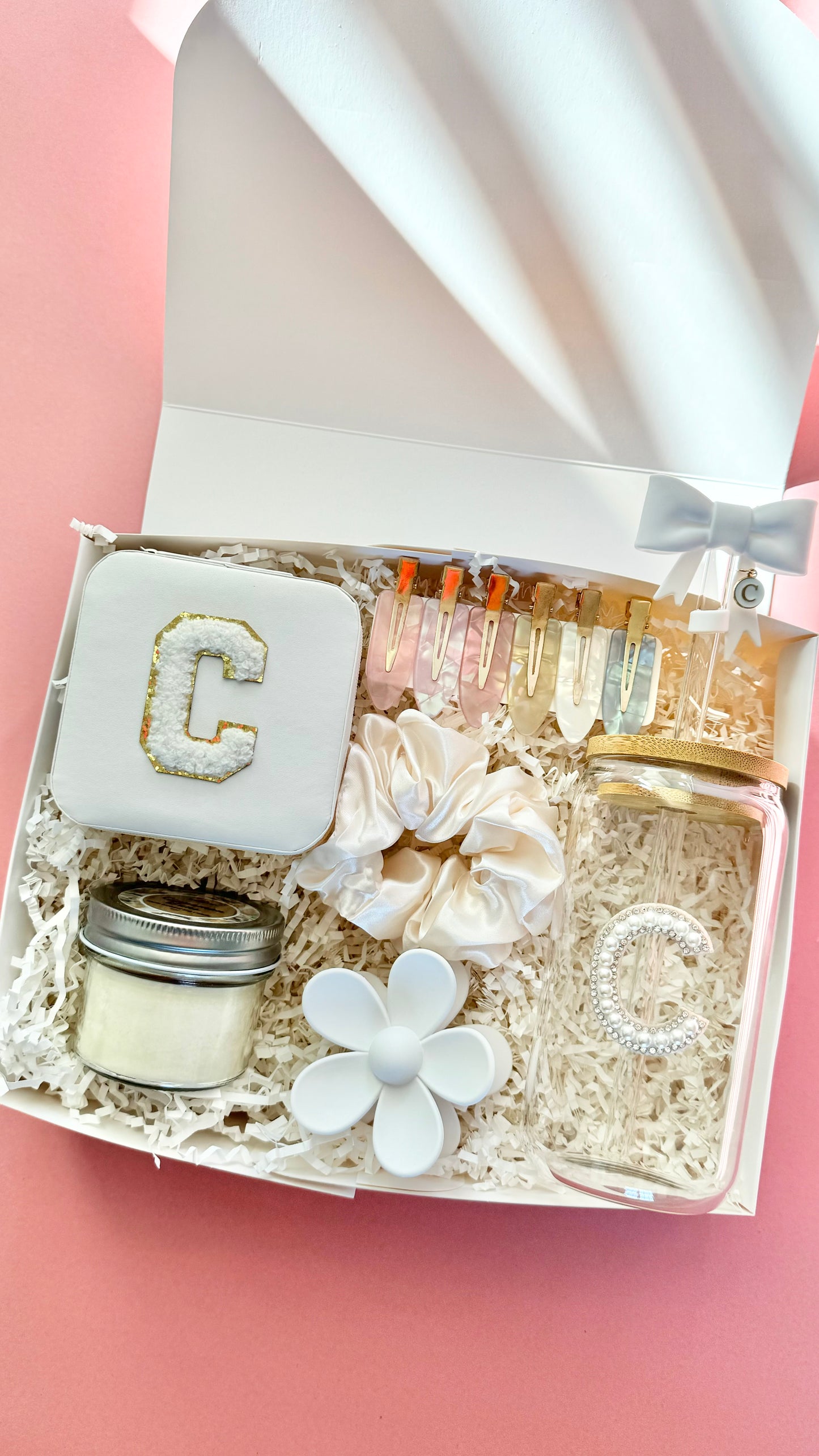 Teen Girl Birthday Box Gift Set for Teen Girl Gift for Daughter College Care Package Gift Niece Christmas Gift for Best Fiend Self Care Pamper Gift Set for New Mom Postpartum Care Package College Girl Spa Gift Sister Birthday Spa Wife Christmas Gift Pick Me Up Gift sweet sixteen Girl Birthday Double Digit Gift Girl Gift Long distance thinking of you pick me up gift set for best friend gift for women birthday gift box filled with spa relax accessories for pamper gift set bridesmaid gift box treat yourself