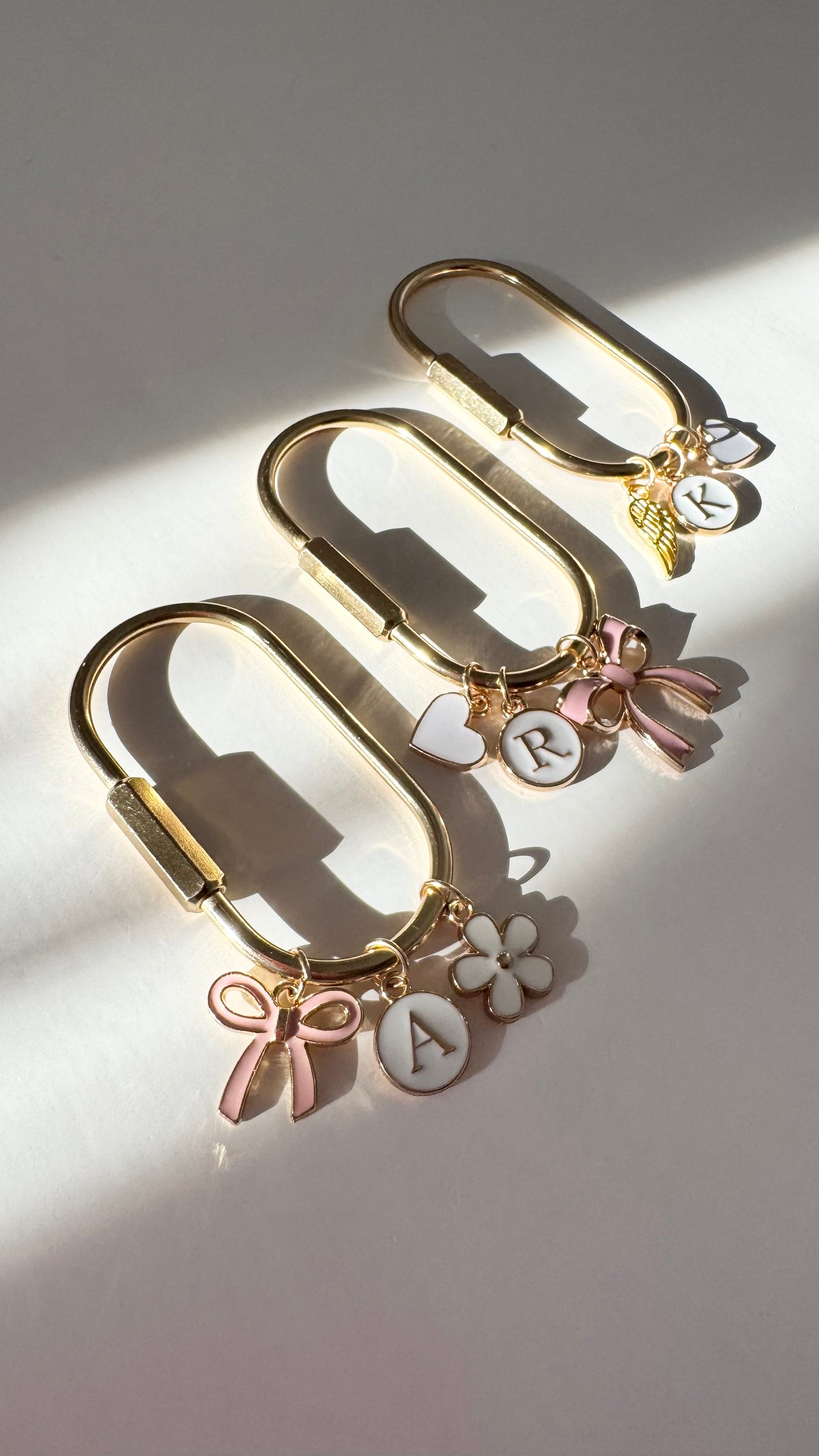 Purse Charm for Tote Bag Trendy Bow Charm for Luxury Bag Charm with Monogram Charm Build Your Own Bag Charm Daughter Easter Basket Filler for teen girl bag charm for stocking stuffer purse charm gift for best friend matching purse charm for tote bag