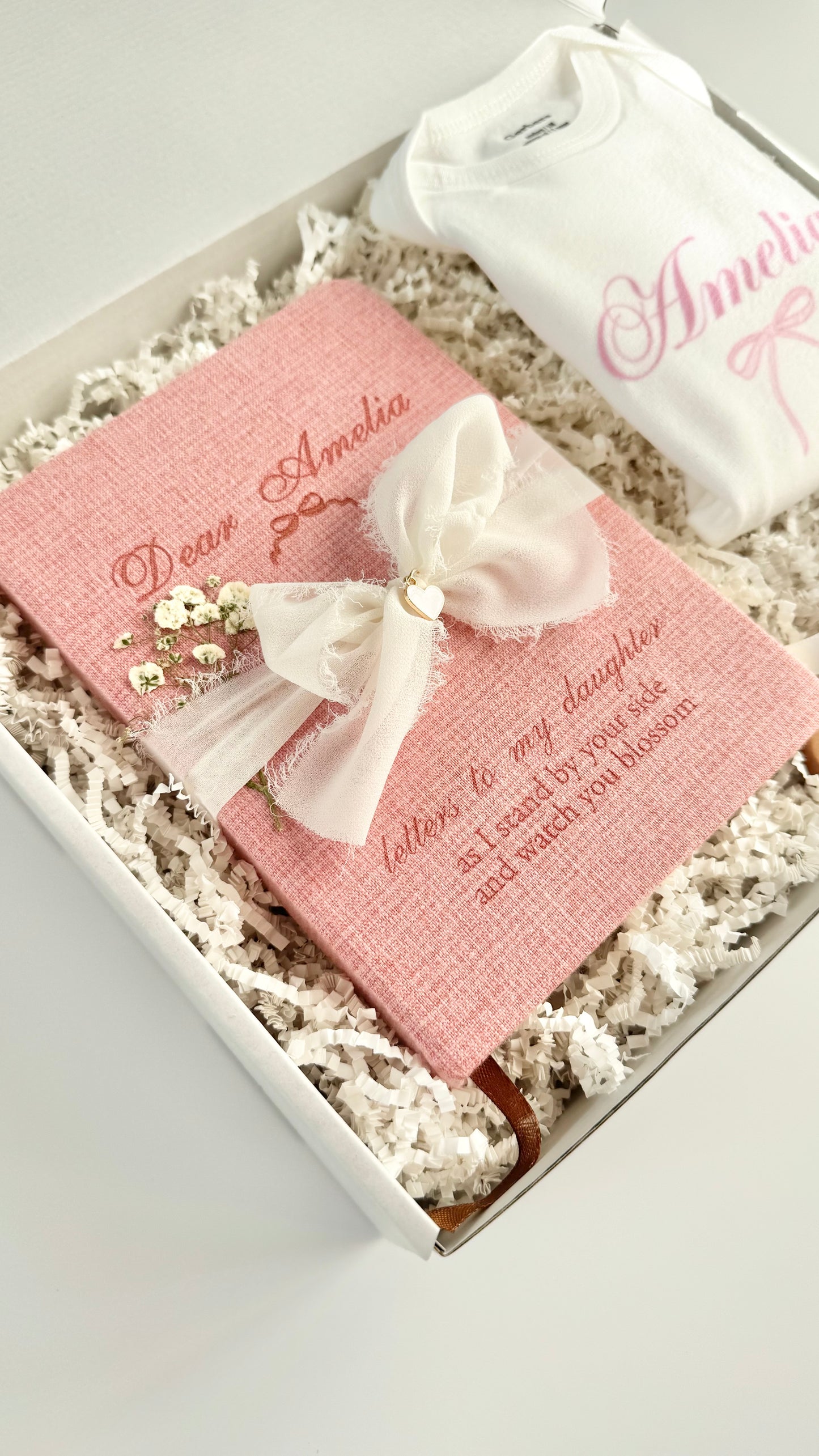 Baby Gift Personalized Baby Shower Girl Gift Box for Newborn Girl Mom Gift Letters to My Daughter Journal Gift for New Parent Pregnancy Gift mom to be gift set pregnant new mom gift basket for congratulations new baby girl gift box for pregnant gift
