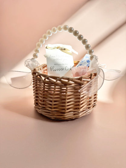 flower girl proposal gift box personalized will you be my flower girl gift for niece toddler thank you gift wedding day flower girl keepsake box custom flower girl gift set proposal box for little girl flower girl accessories gift flower girl present idea cute flower girl proposal box wedding party gift for flower girl personalized wedding proposal gift for flower girl keepsake gift box for little will you be my flower girl present flower girl jewelry box flower girl thank you gift idea niece