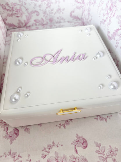 personalized white jewelry box for teen girl sweet 16 jewelry box with name engraving custom jewelry organizer for teenage daughter personalized jewelry case for granddaughter birthday teen girl Christmas gift jewelry storage box customized with name jewelry box for sweet sixteen keepsake luxury jewelry organizer for teen girl birthday gift personalized jewelry case for daughter teen girl travel jewelry box with compartments personalized jewelry organizer niece present Christmas daughter gift