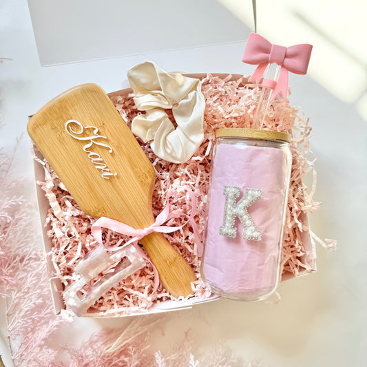 Personalized Sister Gift Spa Pampering Gift Box for Daughter Gift Coquette Bow Gift for Teen Daughter from Mom Personalized Gift Basket for Sister Birthday Gift Box for Congratulation Gift for Friend Moving Away Farewell Gift Box Thank You Present