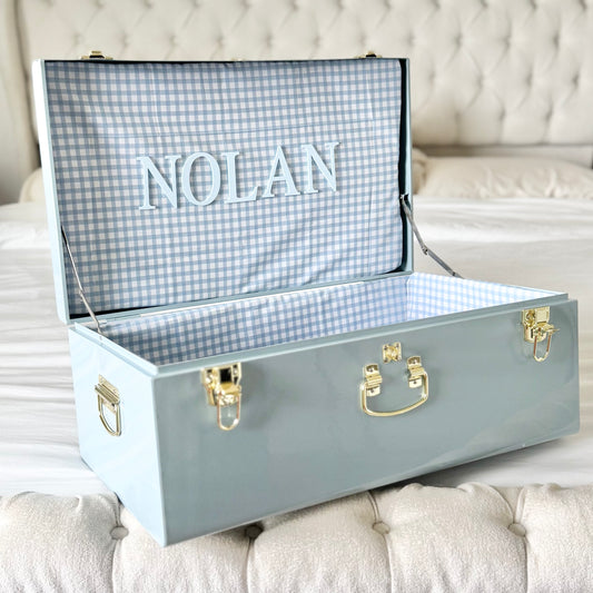 Custom Keepsake Trunk for Boy First Birthday Gift for Son Toddler Gift for Nephew Christmas Gift Grandson Heirloom Gift Boy Nursery Decor boy keepsake trunk petite Keep trunk for boy first birthday party nephew gift for grandson boy memory box trunk for child gift idea for a boy baptism Christmas gift idea for nephew gift for newborn baby boy nursery decor blue keepsake trunk gift for baby shower boy gift for grandson heirloom keepsake firstborn gift memory box for new mom boy mom gift idea