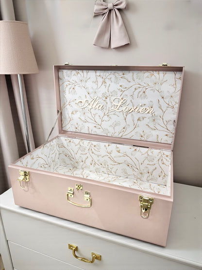 toddler first birthday gift with her name Keepsake Trunk with Name Baby Girl Memory Box Chest for Toddler Girl Pink Nursery Decor for Girl Baby Shower Gift for Baby Clothes Storage Personalized Wooden Baby Keepsake Box Baby Name Gift for Newborn Baby Gift for First Time Parents Heirloom Baby Gift for granddaughter Keepsake Personalized   Baby Keepsake Box Gift Box for New Born Baby Gift for First Born Daughter Gift for New Parents Gift for Baby Shower keepsake trunk pink with bows memory box