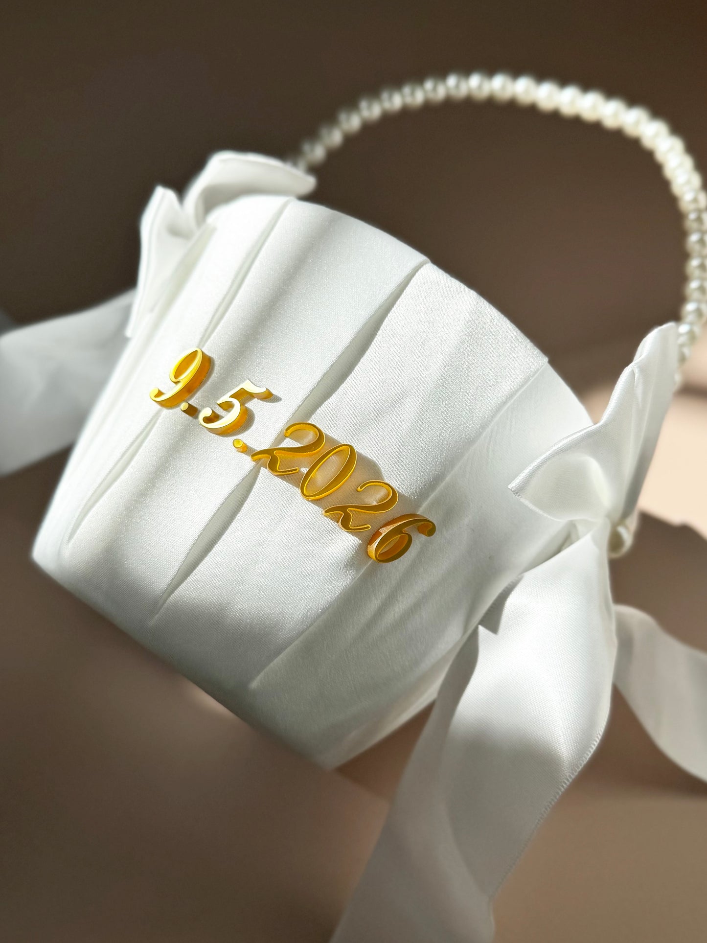 Custom flower girl basket white satin pearl flower girl basket personalized wedding basket toddler flower petal basket elegant wedding ceremony decor flower girl petal holder keepsake wedding accessory personalized flower girl gift white satin wedding flower basket with pearls handcrafted flower girl basket for toddler wedding ceremony flower petals basket personalized wedding keepsake basket flower girl decor for ceremony aisle elegant flower display basket wedding accessory for little girls