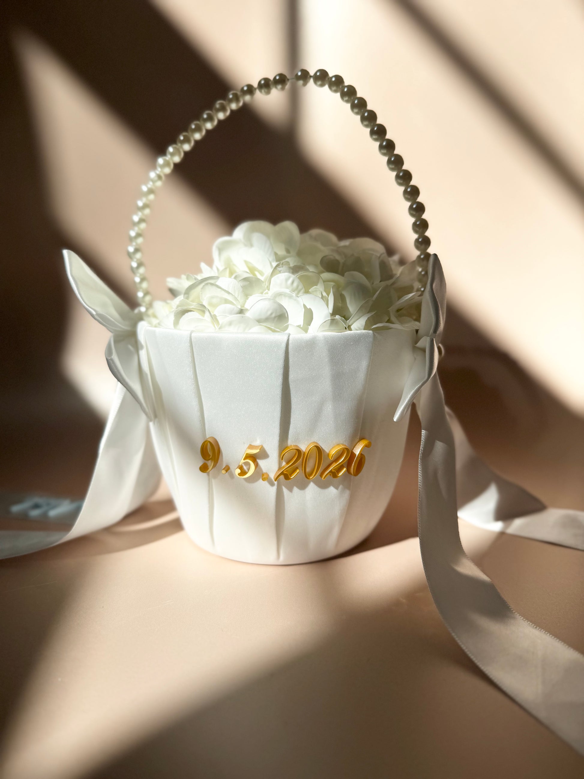 Custom flower girl basket white satin pearl flower girl basket personalized wedding basket toddler flower petal basket elegant wedding ceremony decor flower girl petal holder keepsake wedding accessory personalized flower girl gift white satin wedding flower basket with pearls handcrafted flower girl basket for toddler wedding ceremony flower petals basket personalized wedding keepsake basket flower girl decor for ceremony aisle elegant flower display basket wedding accessory for little girls